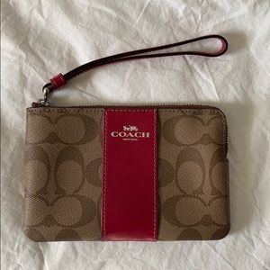 BRAND NEW Coach Wristlet